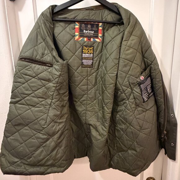 Barbour International 1936 V Four Green Waxed Motorcycle Jacket Men's - Picture 3 of 5